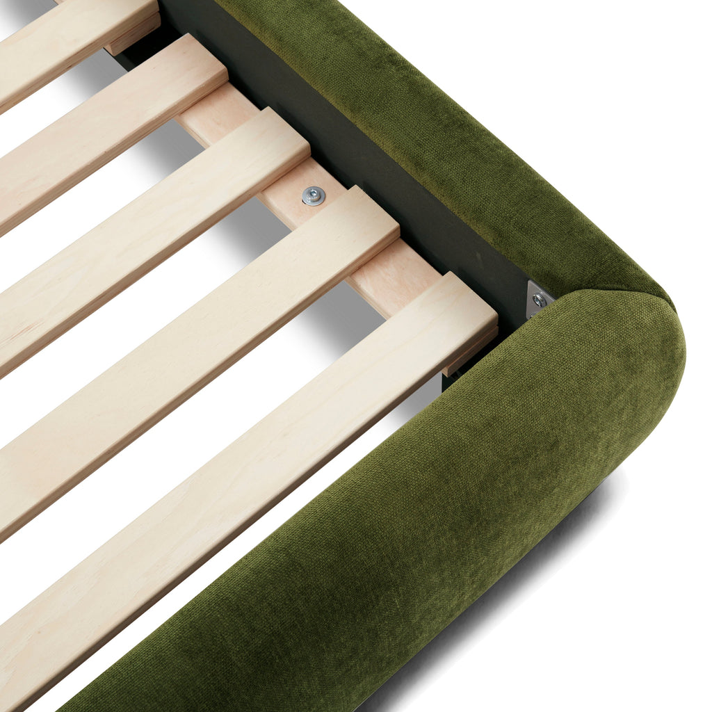 W&F Collection | Genoa Bed (Distressed Green, Queen)
