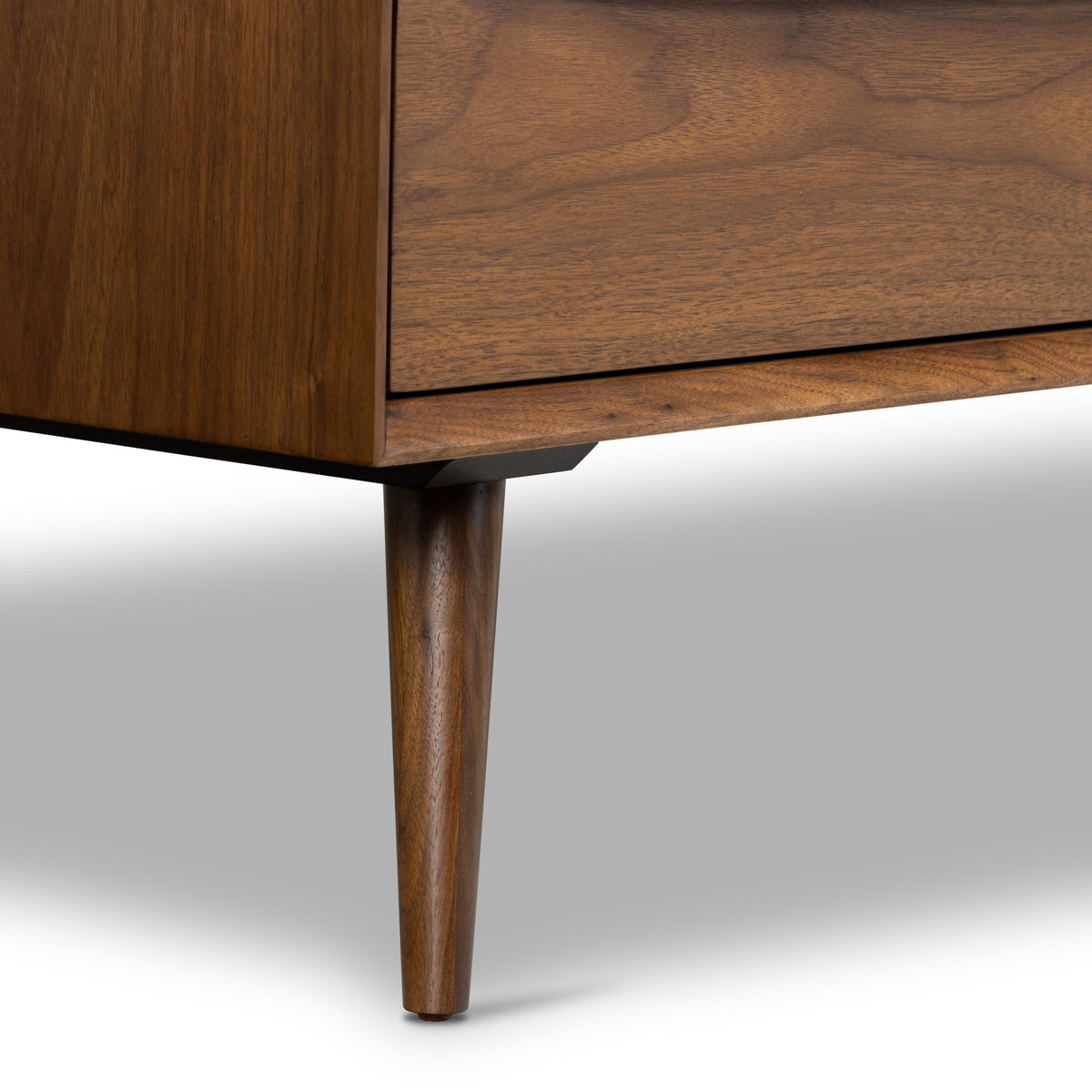 W&F Collection | Cura 6 Drawer Dresser (Walnut)