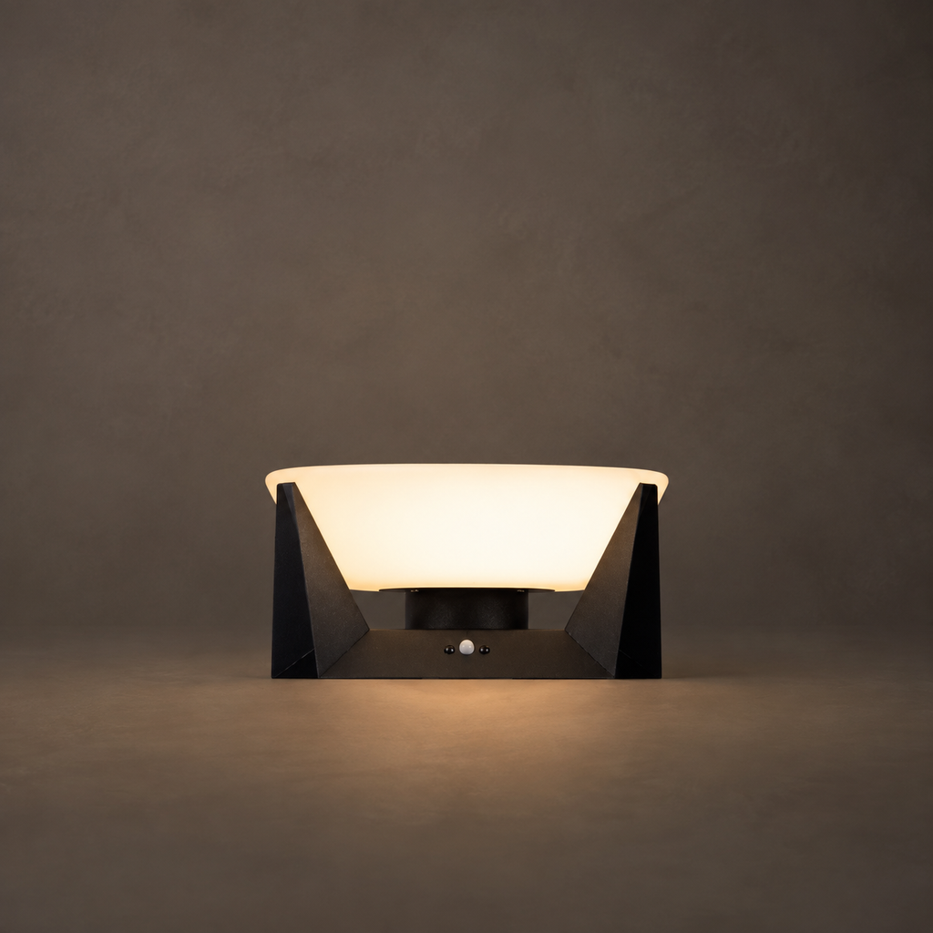 W&F Collection | Halo Solar Outdoor Post Light