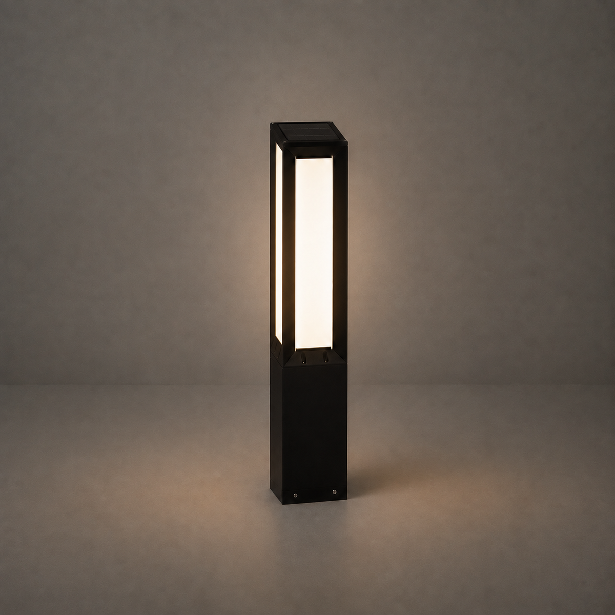 W&F Collection | Linea Solar Pathway Light