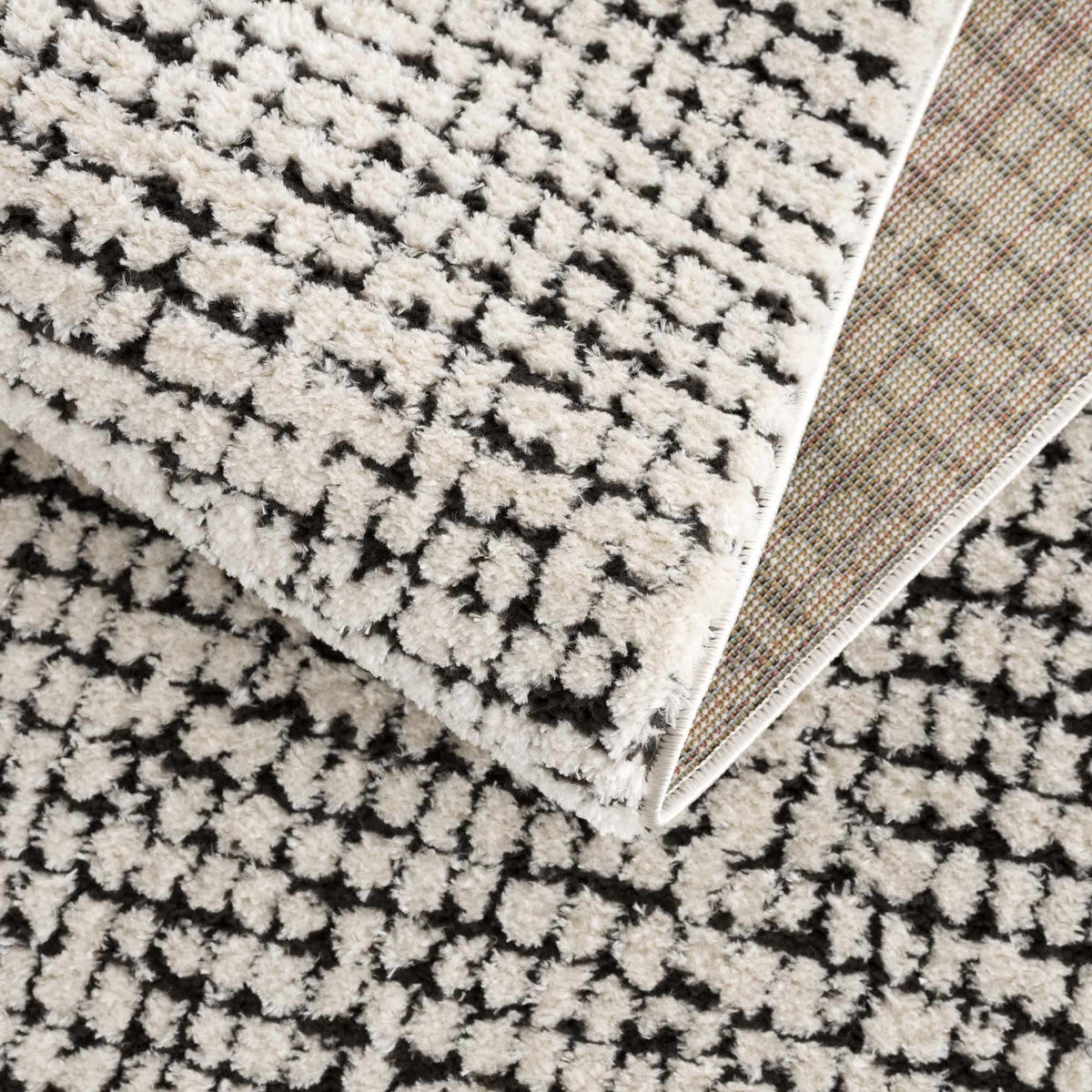 W&F Collection | Keita Cream & Black Grid Plush Rug