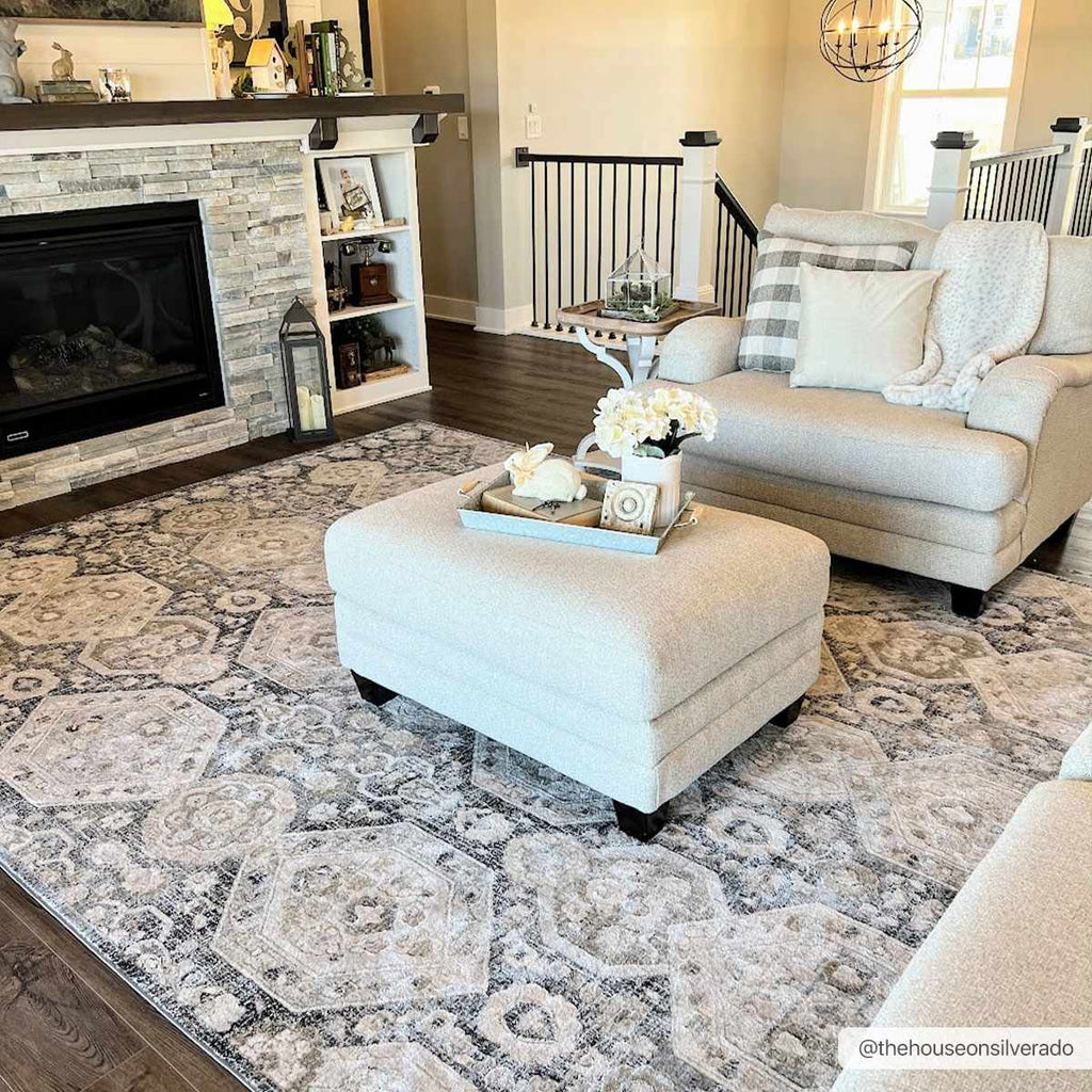 W&F Collection | Minoa Area Rug