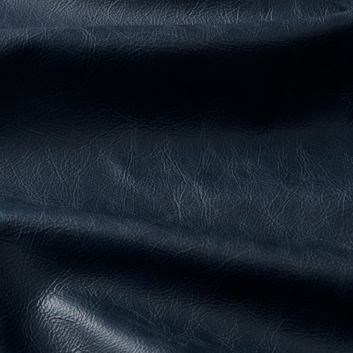 W&F Collection | Napa 104.5" Leather Right-Facing Sectional Sofa (Midnight Blue)