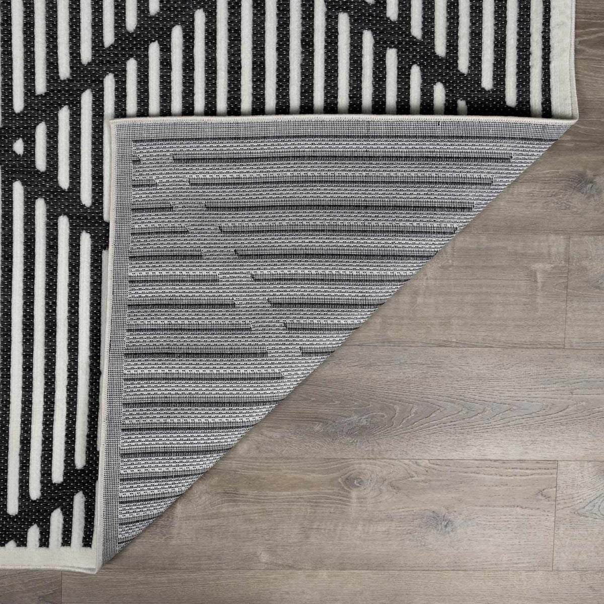 W&F Collection | Anah 3D Black Outdoor Rug