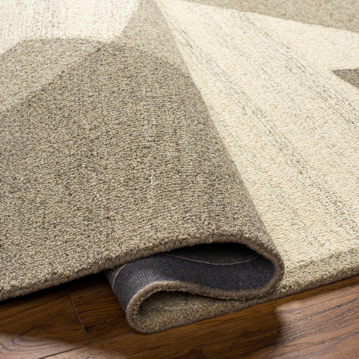 W&F Collection | Colin Area Rug