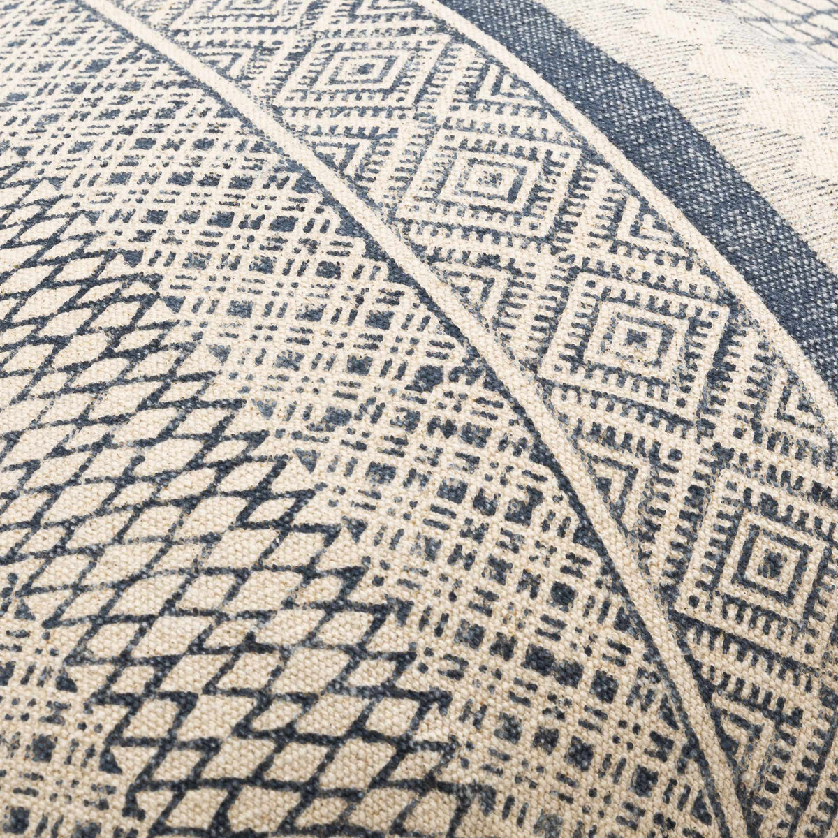 W&F Collection | Manogpi Pillow Cover