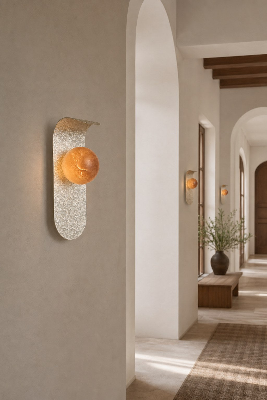 W&F Collection | Crackle Gold Alabaster Wall Sconce