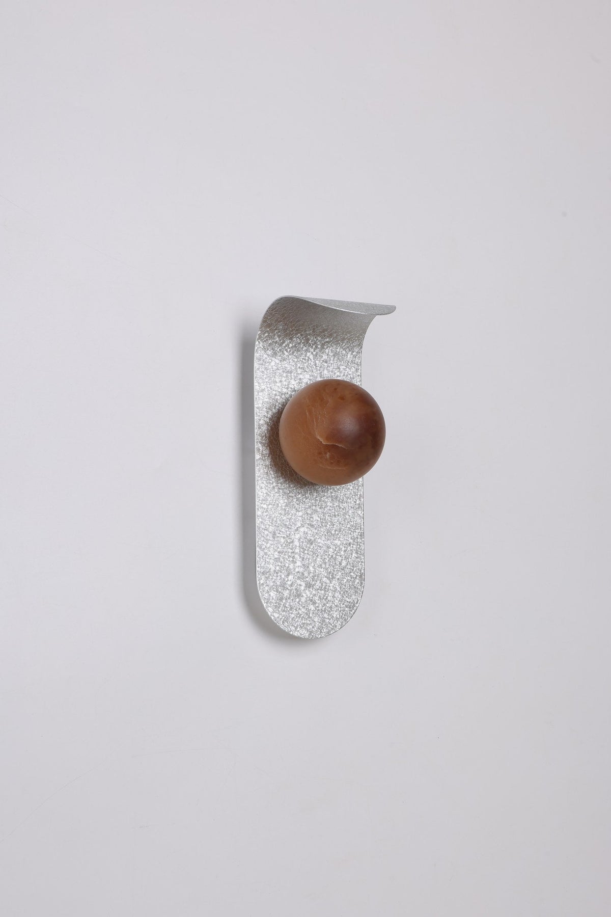 W&F Collection | Crackle Gold Alabaster Wall Sconce
